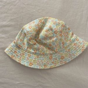 Rhythm bucket hat